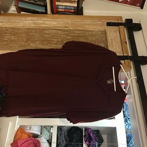 George brand polo color is red.